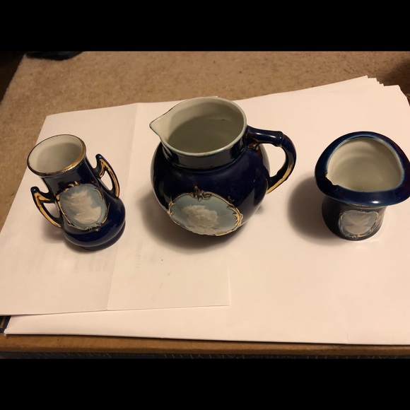 VINTAGE ROYAL BLUE MEDALLION CAMEO PORCELAIN - Picture 3 of 7